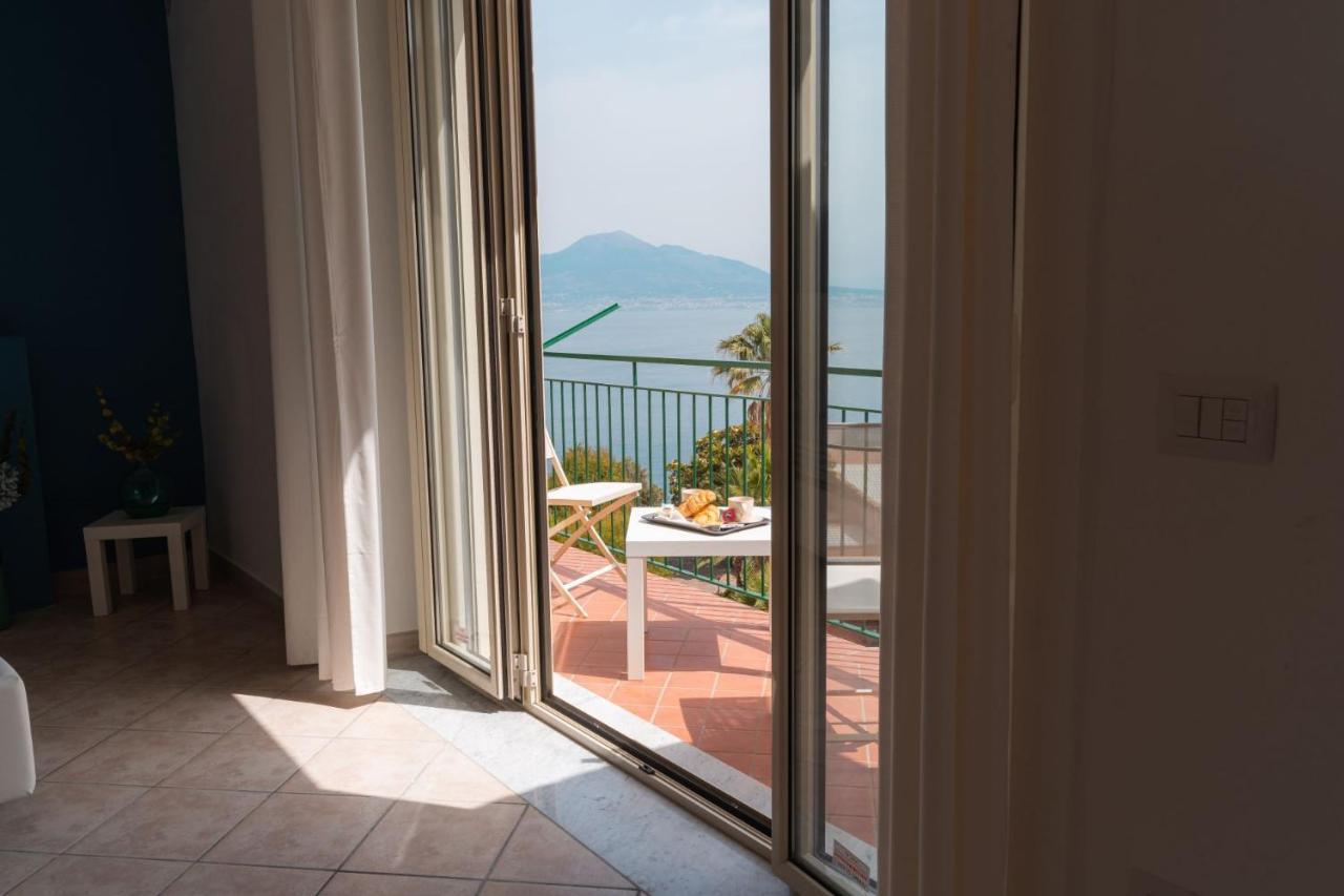 Amazing Sea&Vesuvio View Suite ヴィーコ・エクエンセ エクステリア 写真